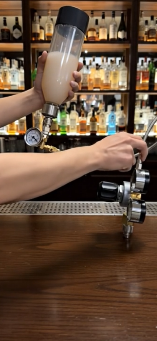 Soda cocktail multifunctional plastic bottle cap soda cola stainless steel food grade sparkling water cocktail sparkling water beverage co2 does not contain BPA soda cocktail equipment